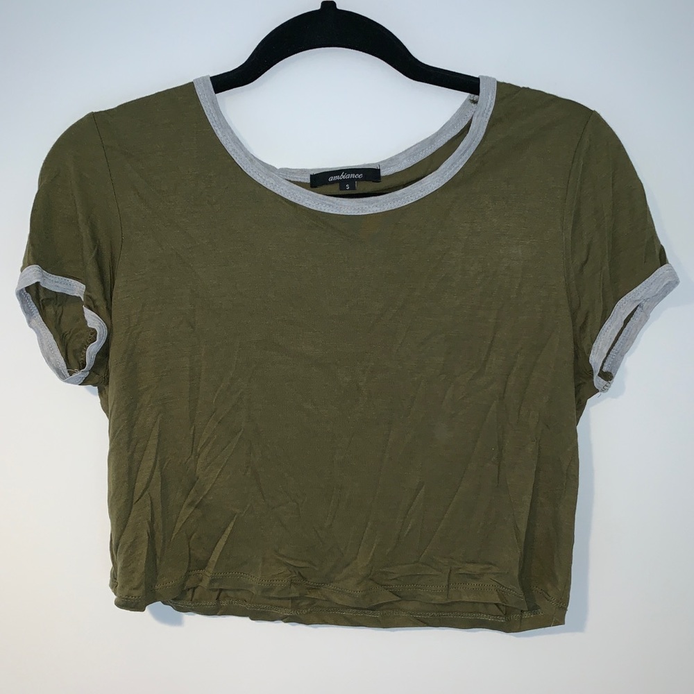 2 T shirts